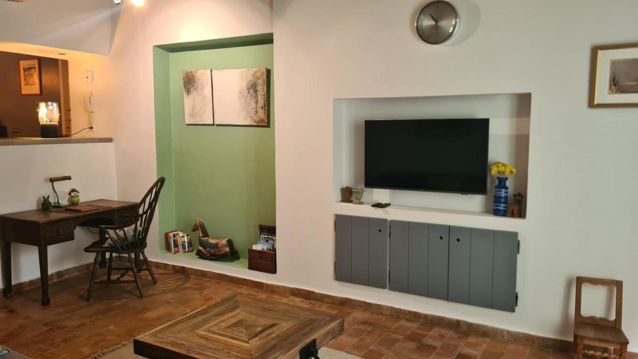 Appartement Cocon du Papillon à Lourmarin Extérieur photo