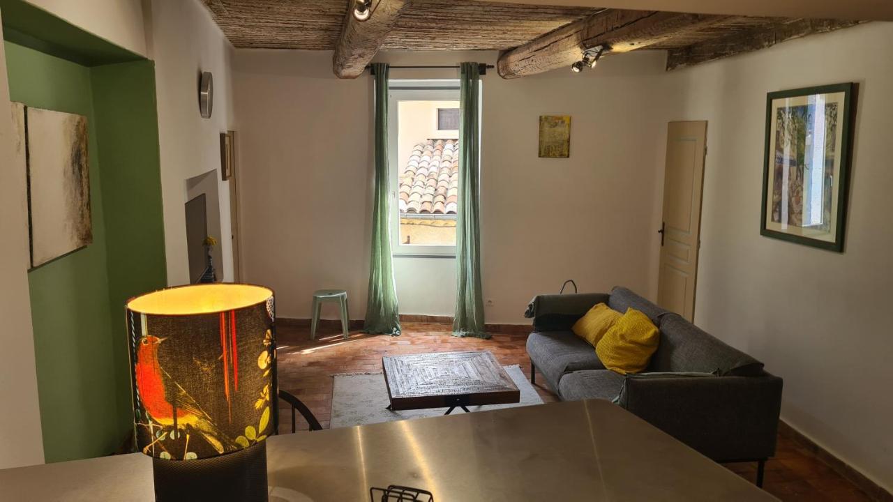 Appartement Cocon du Papillon à Lourmarin Extérieur photo