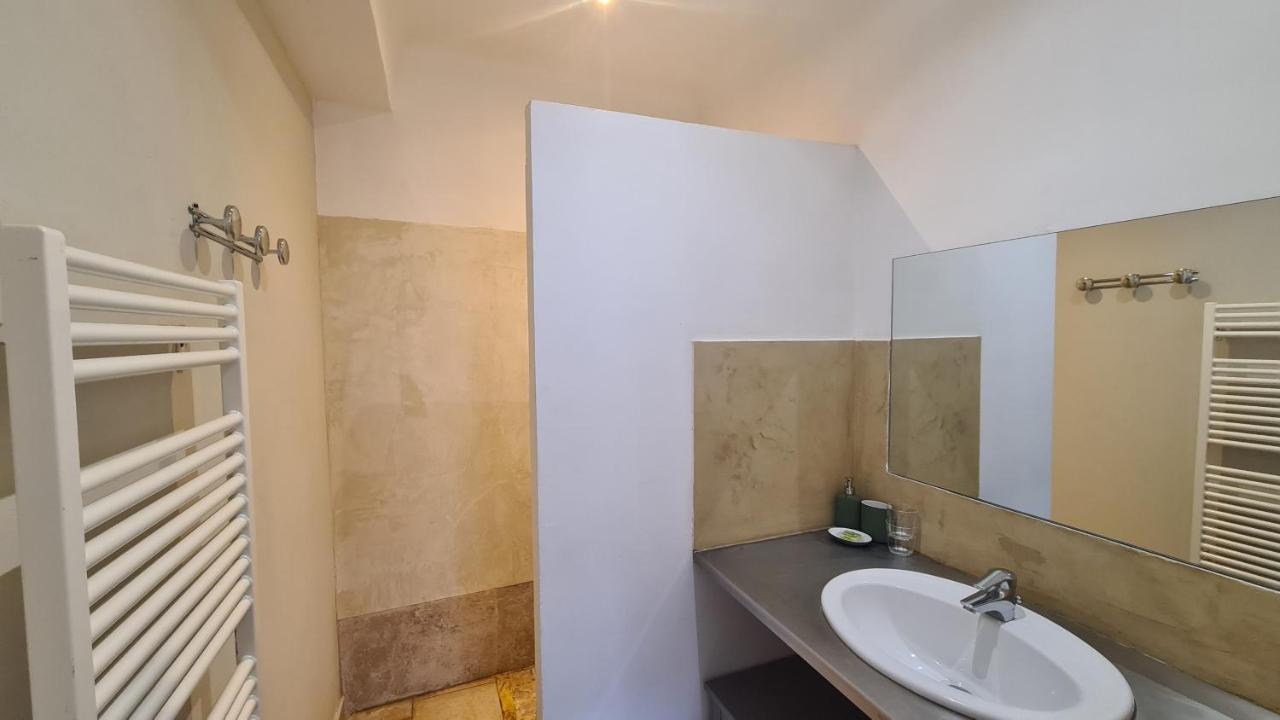 Appartement Cocon du Papillon à Lourmarin Extérieur photo